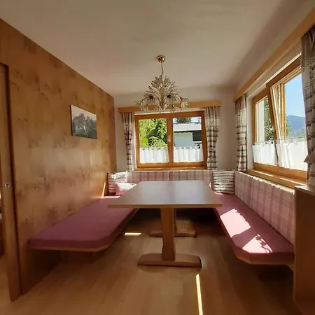 Haus Hotz *
