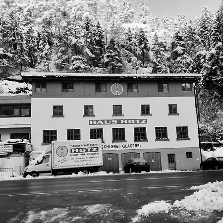 Haus Hotz Ландек