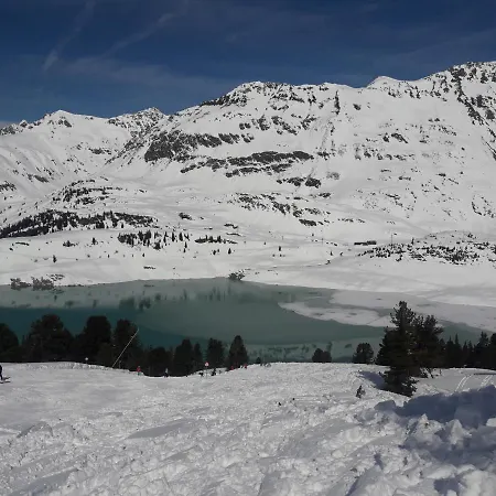 Appartement Haus Hotz *